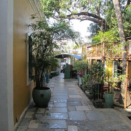 Hotel Du Parc Puducherry Eksteriør billede
