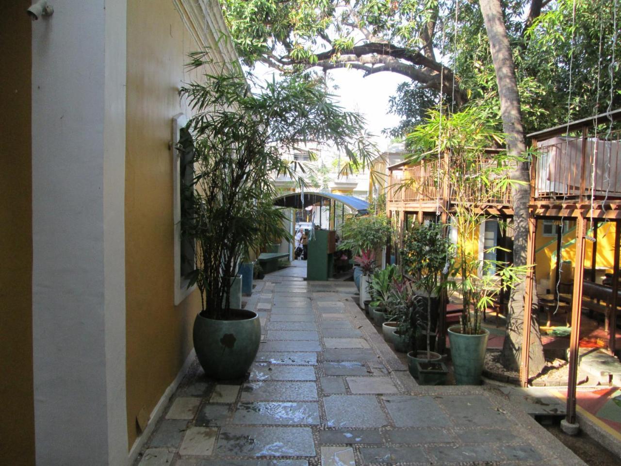 Hotel Du Parc Puducherry Eksteriør billede
